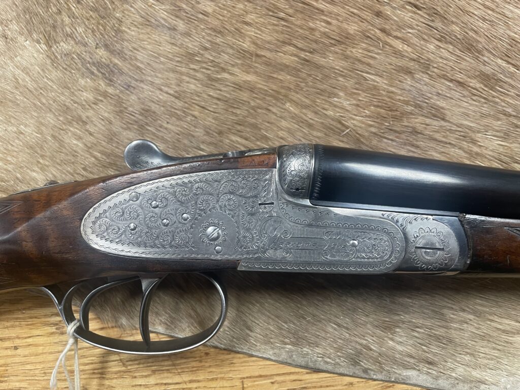 557