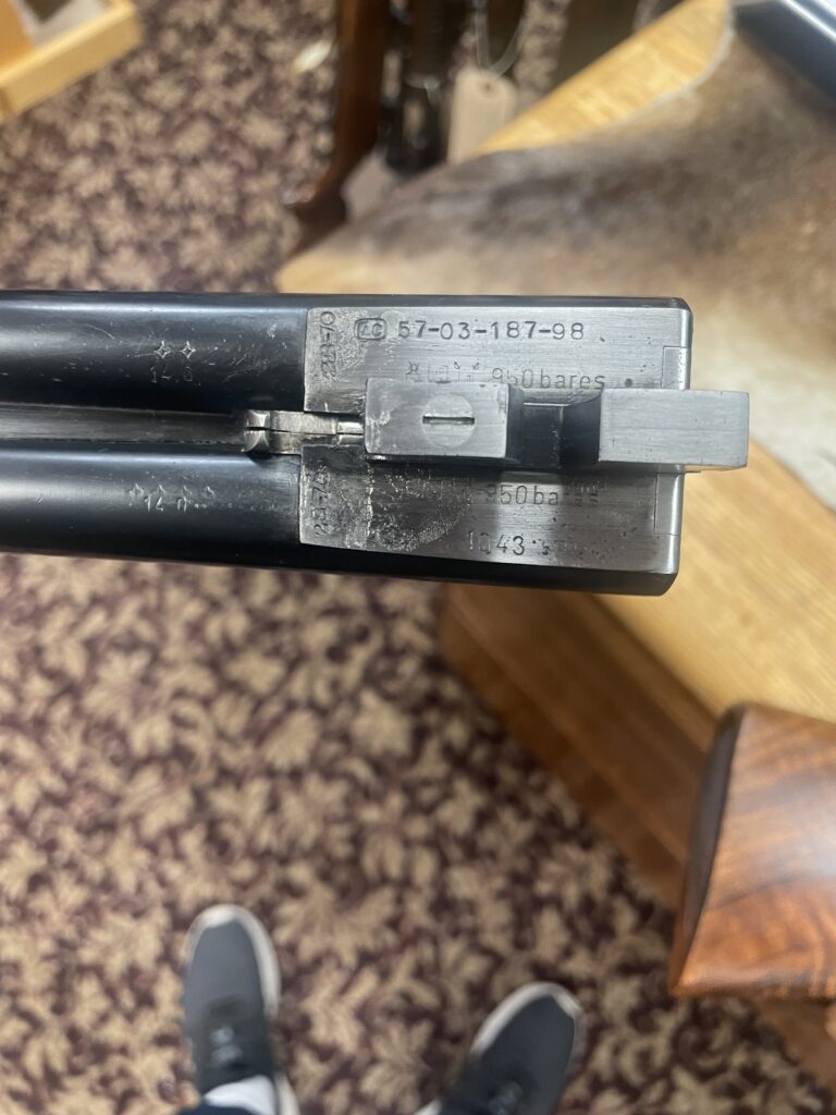 557